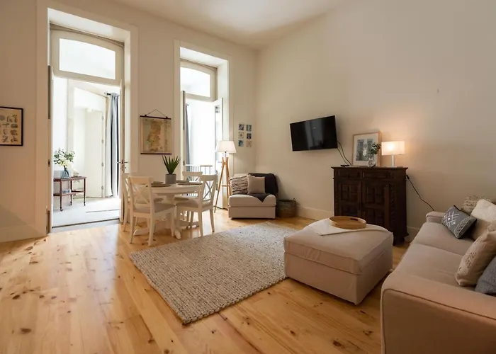 Grandeur Collection - D. Joao Iv Pool & Garden * Oporto