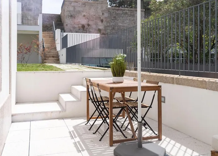 Apartment Grandeur Collection - D. Joao Iv Pool & Garden