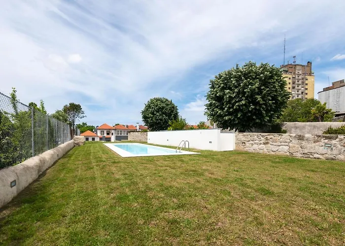 Grandeur Collection - D. Joao Iv Pool & Garden Apartment *